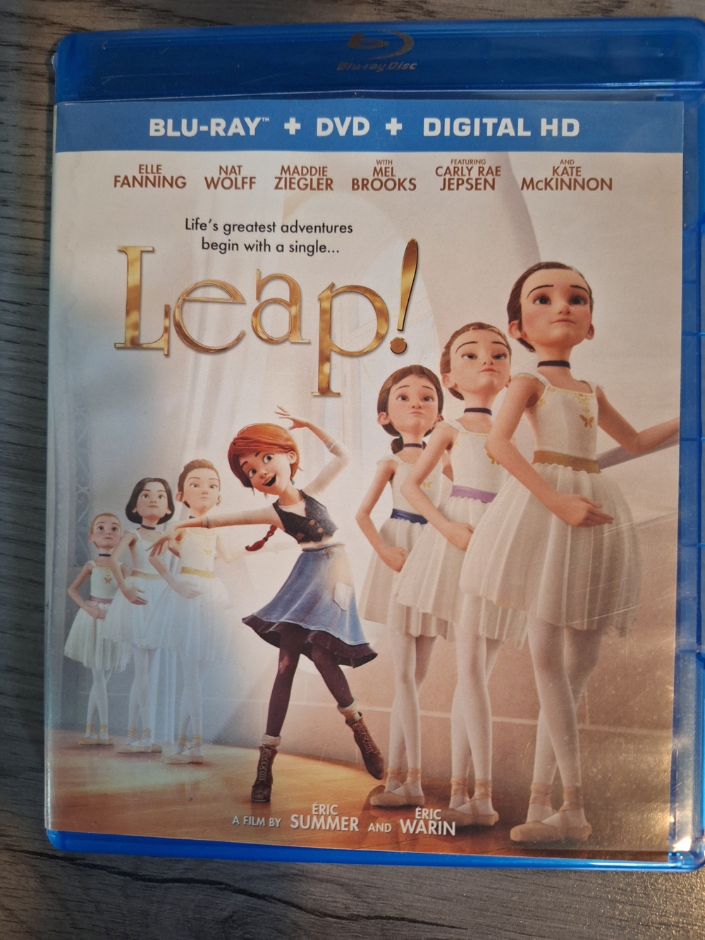 Leap! Blu-ray + DVD + Digital HD - Animated Ballet Film - White & Gold